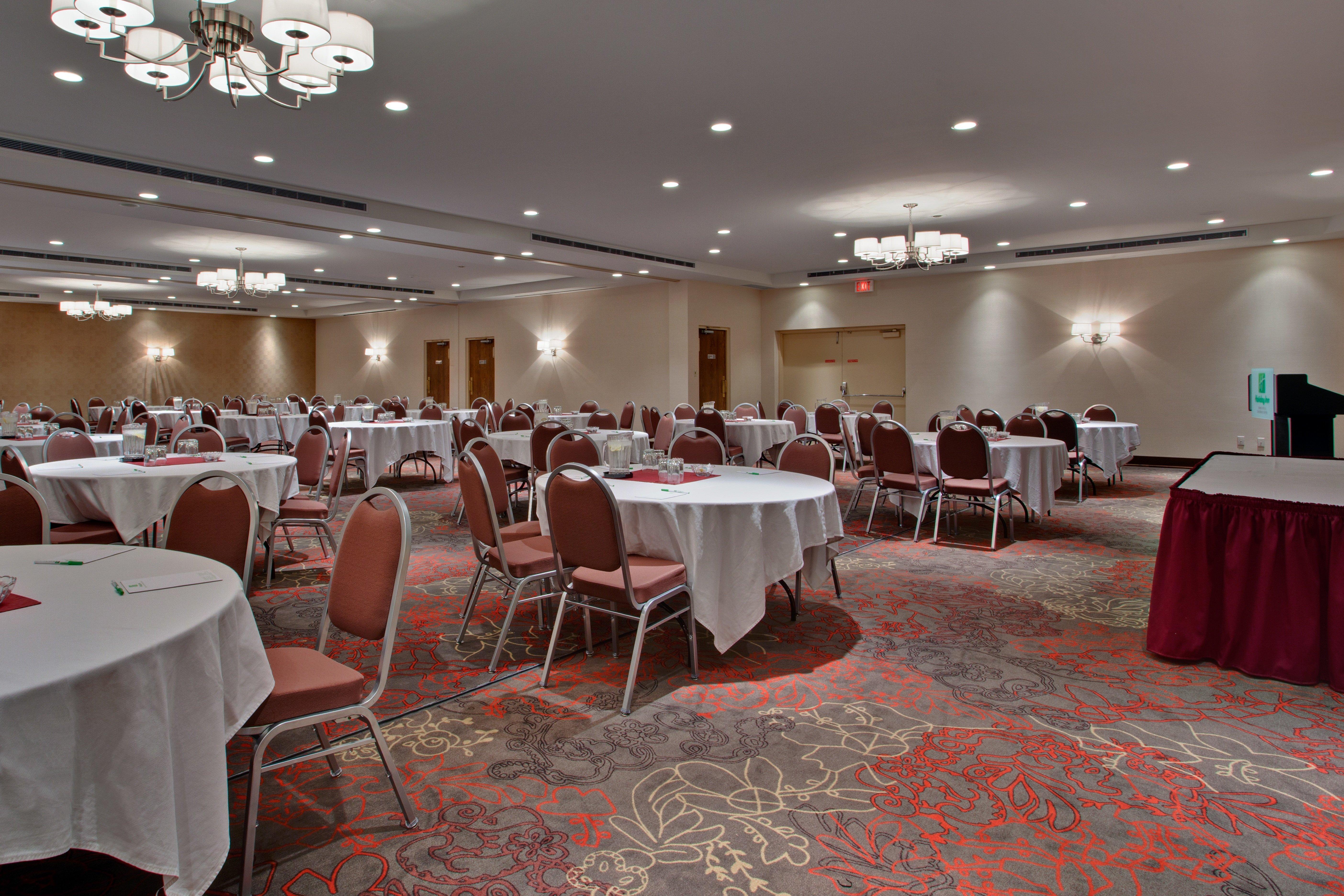 Allure Hotel & Conference Centre, Ascend Hotel Collection Barrie Bagian luar foto
