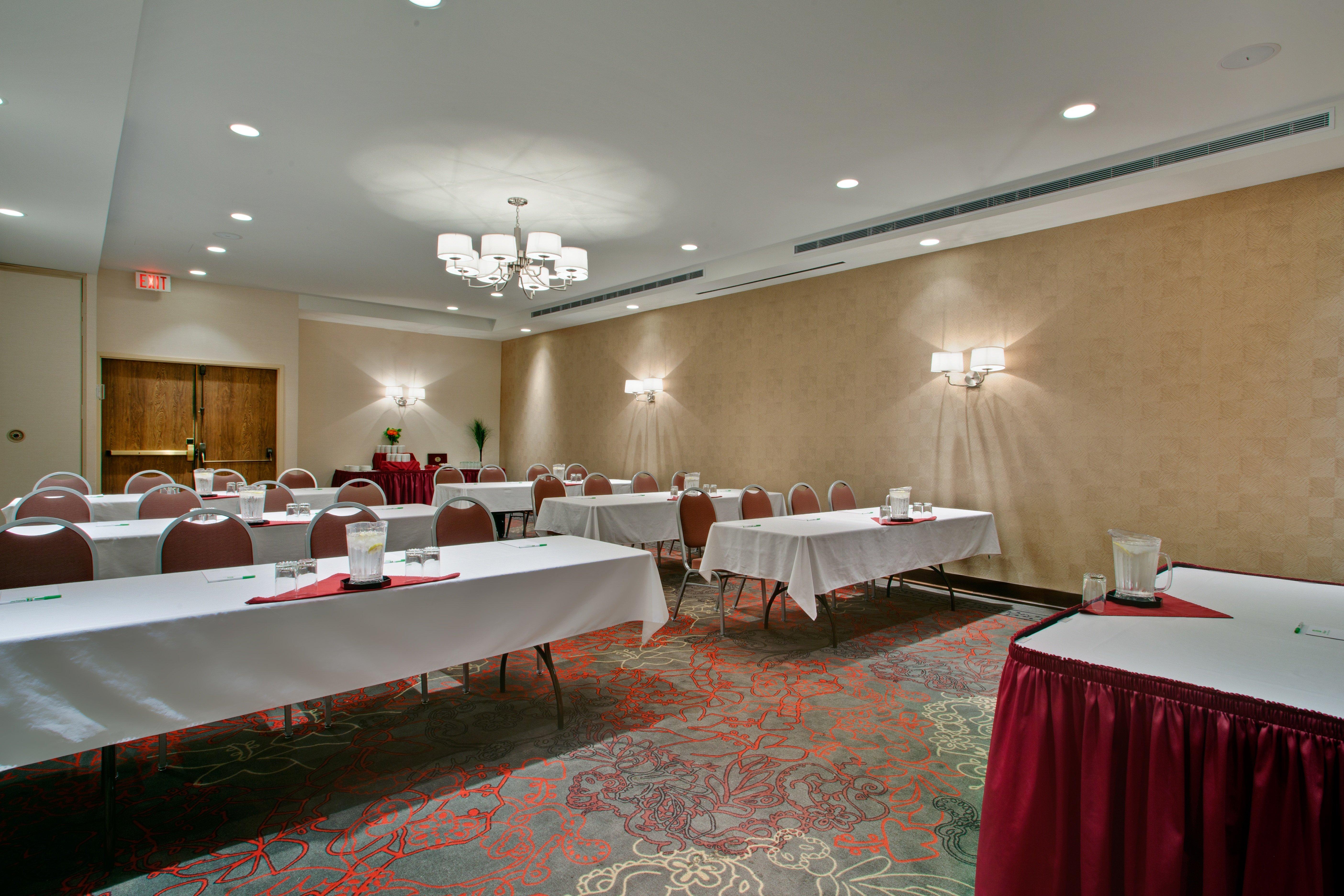 Allure Hotel & Conference Centre, Ascend Hotel Collection Barrie Bagian luar foto